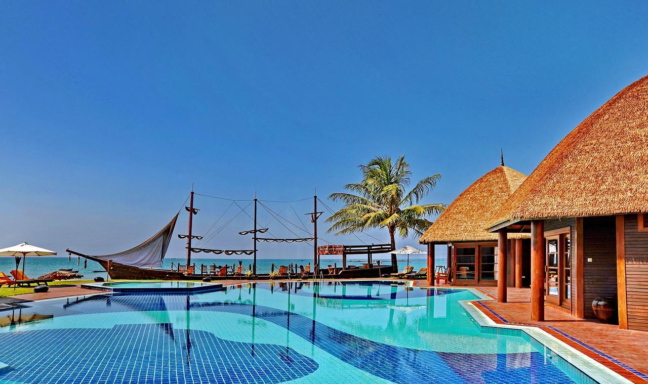 Aureum Palace Hotel & Resort Ngwe Saung Ngwesaung Exterior foto