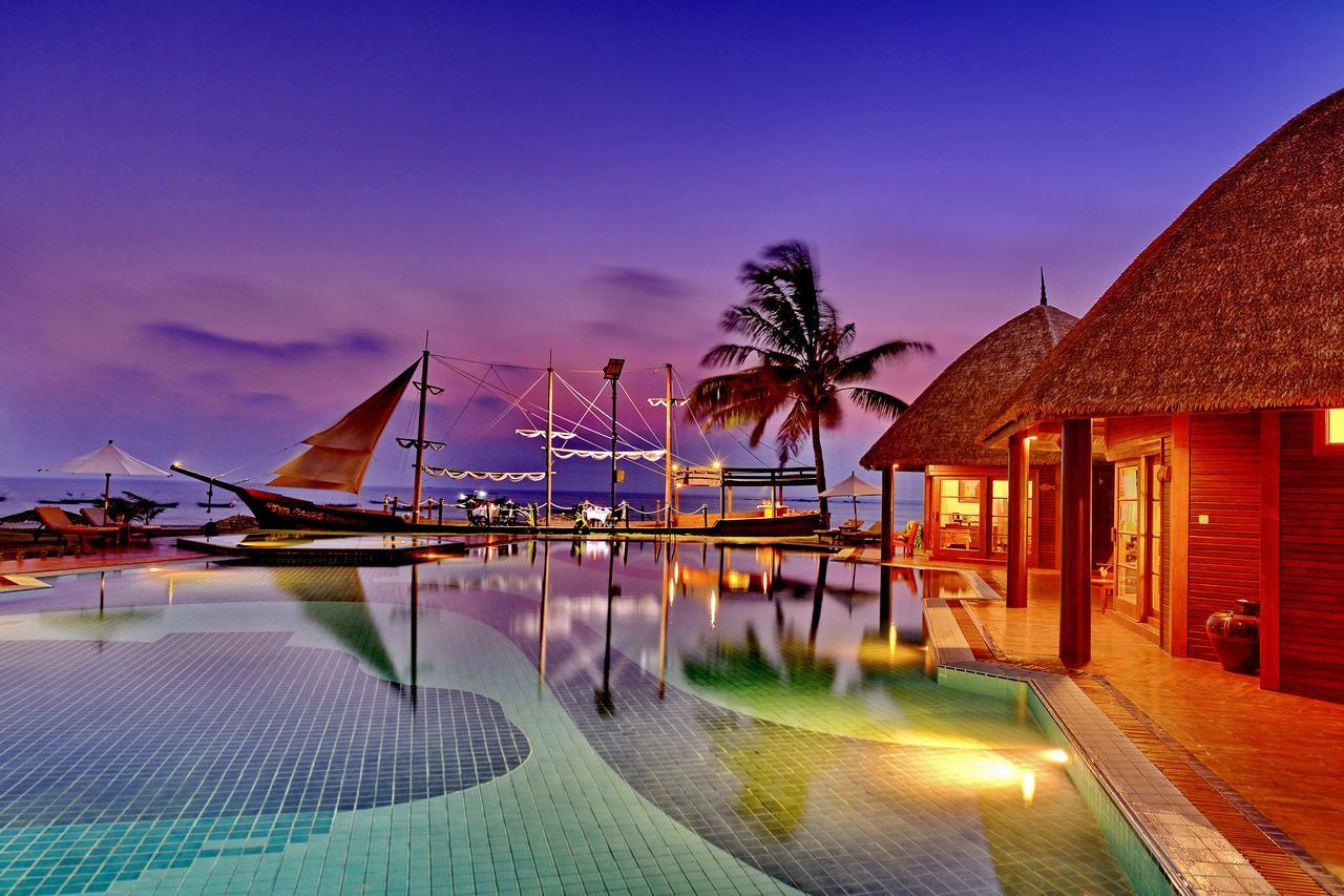 Aureum Palace Hotel & Resort Ngwe Saung Ngwesaung Exterior foto